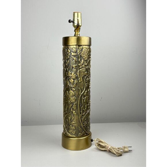 Vintage Embossed Floral Brass Lamp Artillery Shell Style - No Shade- 21in - Picture 6 of 10